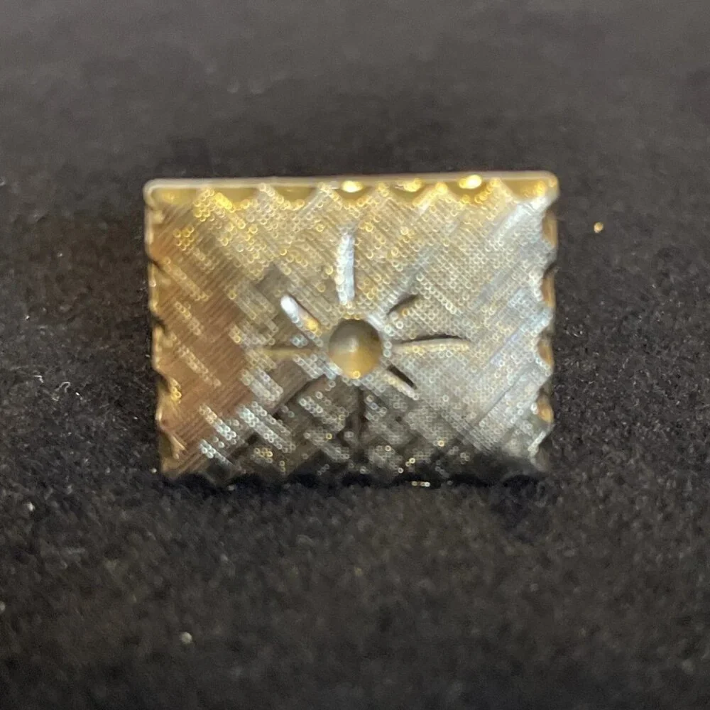 Gold Tone Starburst Pattern Bullet Back Cufflink Vintage 6/8 x 5/8 Rectangular